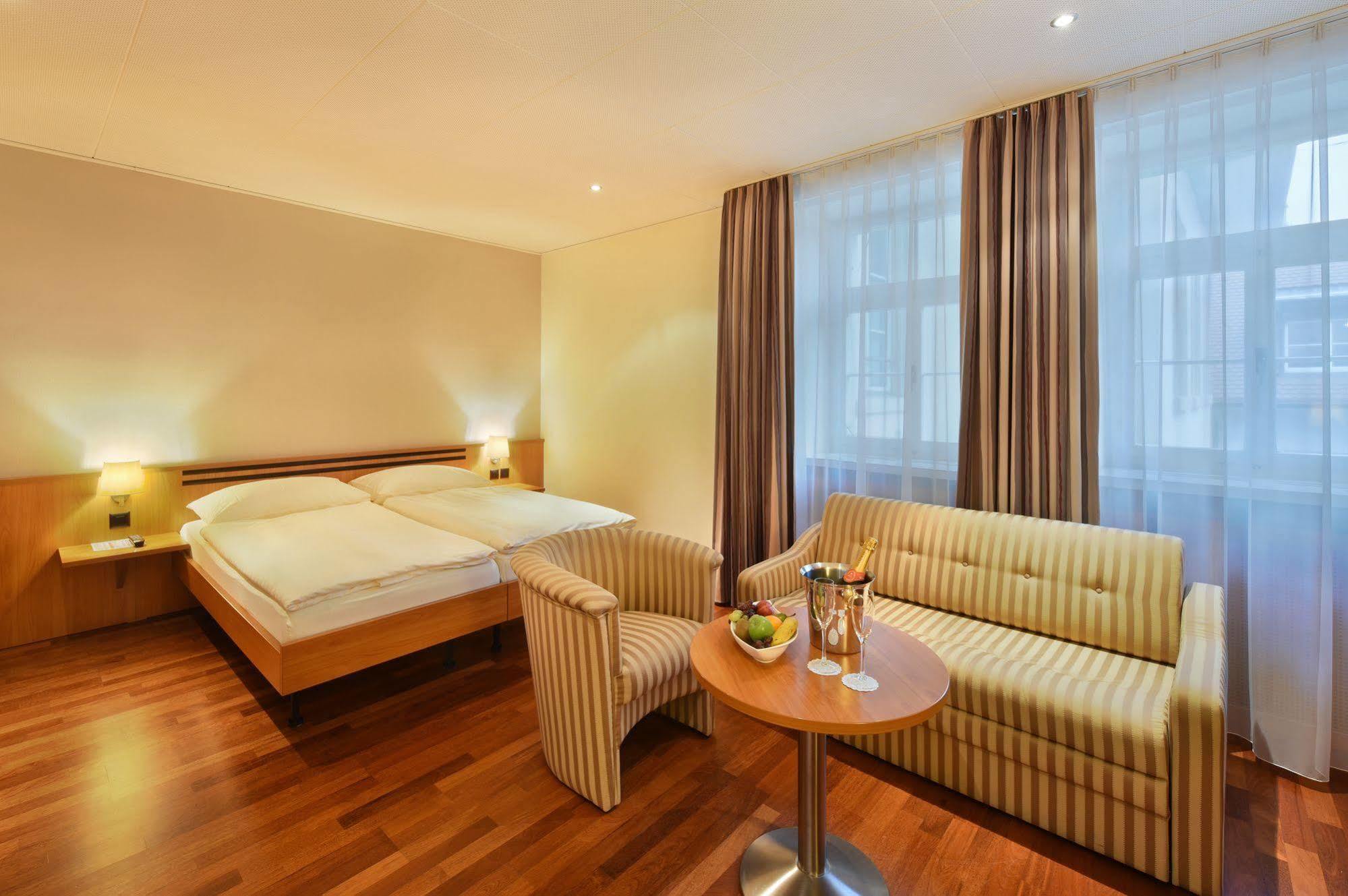 Apart Hotel Amadeo Zofingen Luaran gambar